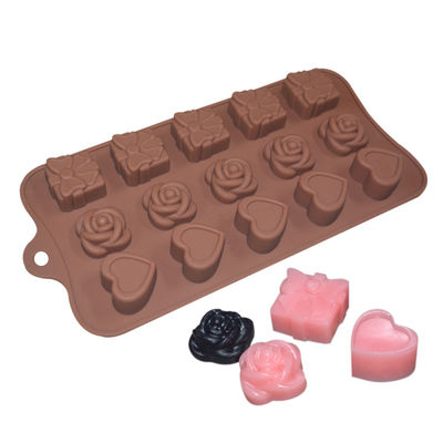 購入 シリコーンの注文チョコレートはキャンデーのケーキのためにハート形 ローズを形成する online manufacture